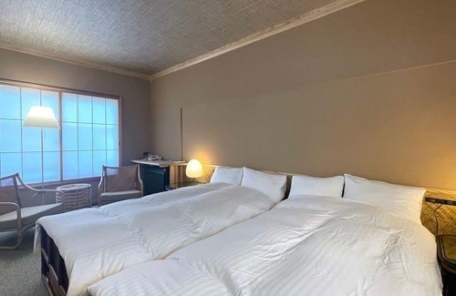 Obama Onsen House | Relaxing Japanese-Western Room with Hot Springs in Unzen