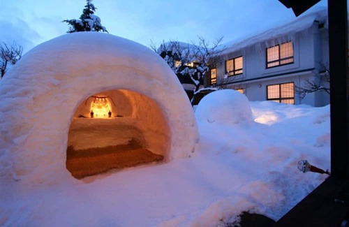 Samurai District House | Comfortable Western-Style Room with Meals in Akita