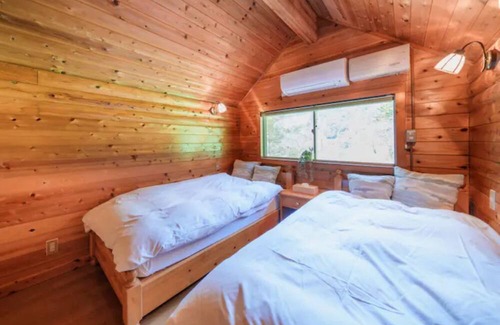 Kawanehon House | RindoFusion of outdoor and healingHot spring a / Haibaragun Shizuoka