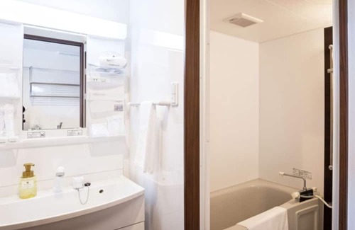 Itarashiki House | Double bedroom Capacity 12 people nonsmoking / Shimajiri-gun Okinawa