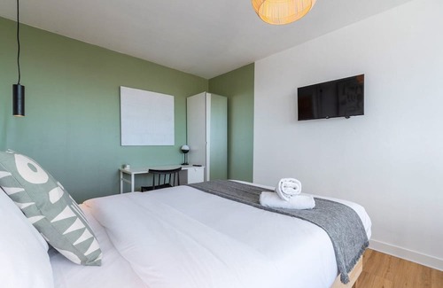 Hellemmes-Lille Apartment | Convenient Lille Hellemmes Studio with Parking Available