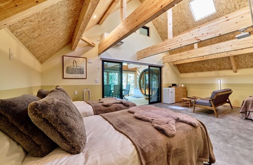Narusawa House | Deluxe Cottage Citrine / Minamitsurugun Yamanashi