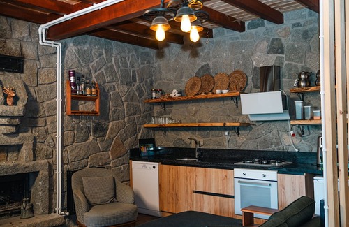Ayder Villa | Experience Efsun Taş Konak: Family & Pet-Friendly Retreat