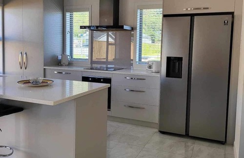 Whakatane House | On Simpkins