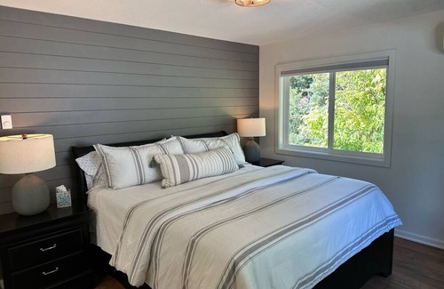 Neskowin House | Coastal Retreat with Golf, Ocean Views & Pet-Friendly Stay