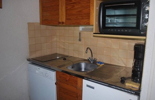 Lelex Apartment | Family-Friendly Getaway at Skiez Dans une Station Familiale