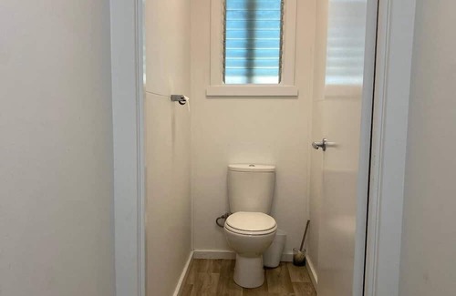 Castle Hill House | Comfortable, 2- bedroom house *Newly updated*