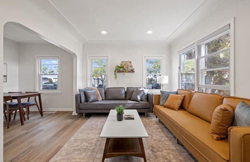 Billings House | Spacious 4-Bedroom Haven in the Heart of Billings: Your Ideal Home Awaits!