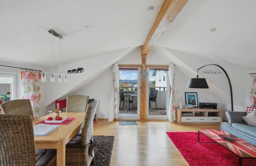 Hergatz Apartment | Enjoy a Relaxing Getaway in Our Family-Friendly Apartment