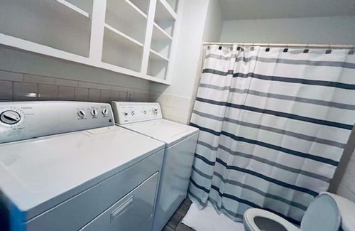 Knoxville House | Explore Downtown from My Cozy Home - Pet Friendly Stay!