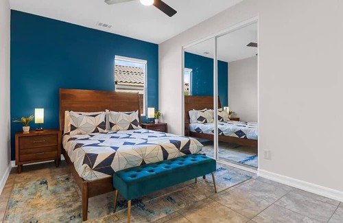 Coachella House | Idyllic Paradise Coachella: Salt Water Pool & Spa Retreat