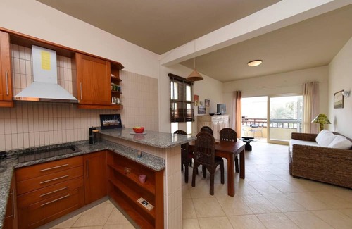 Santa Maria Apartment | Family-Friendly Stay at Santa Maria Main Street - 10/10 Rating