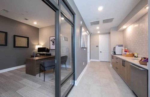 Pelham Apartment | Newly Designed Apartment at Oak Mt St Park with Pool