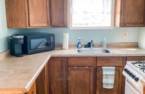 Chassell Cottage | Quaint Lakeside Cottage #2 Perfect for Family Getaways