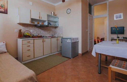 Ogulin Apartment | Cozy One Bedroom Apartment with Terrace in Gorski Kotar