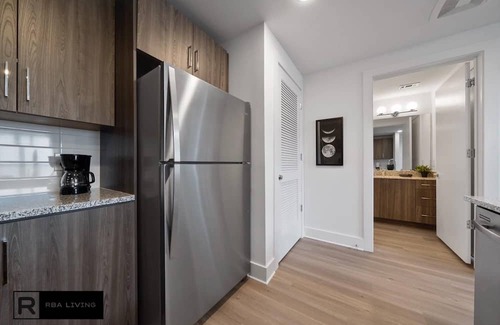 Chosewood Park Apartment | Discover Elevated Skylark Loft with Pool & Breakfast