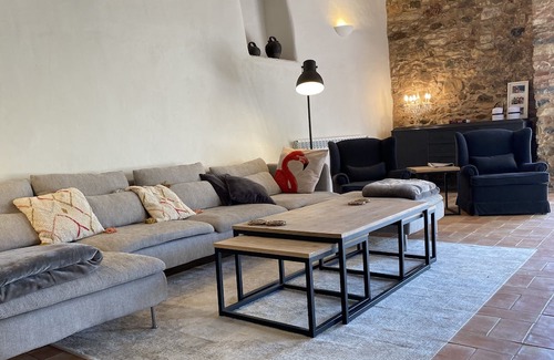 Sant Sadurni de l'Heura Villa | Luxurious, beautiful holiday villa close to both Girona & Costa Brava beaches