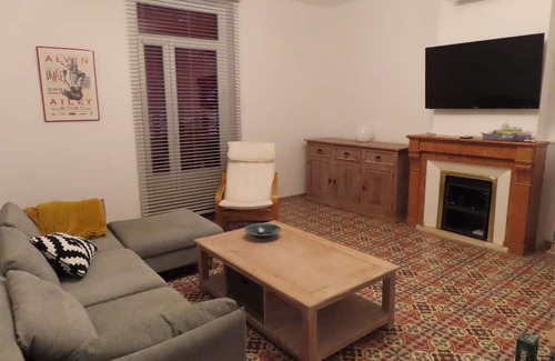Faugeres House | Renovated Ancienne Vigneronne with Pool & Spa for 11 Guests
