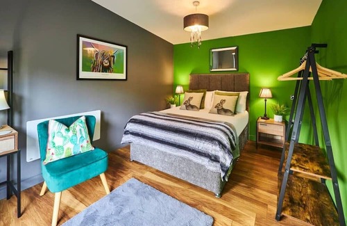 South Charlton Cabin | Discover Forest Green Lodge | Family-Friendly Retreat
