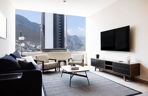 Monterrey Apartment | Cozy Apartment Steps from San Pedro with Family Amenities