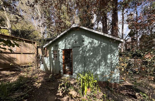 Capitola House | Inviting Capitola Dog-Friendly Hideaway Near New Brighton Beach