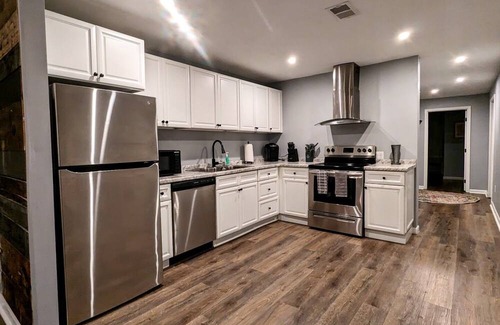 Homestead Apartment | Stay at The Forge Loft in historic Homstead Pennsylvania!