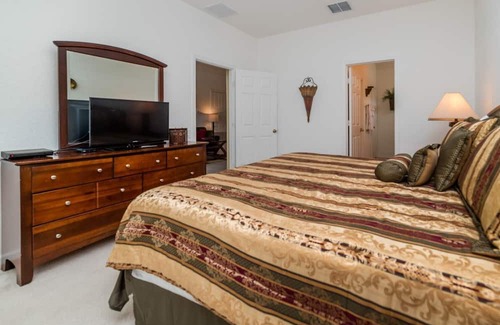 Crestwynd Bay Villa | Family-Friendly 5 BD Villa in Windsor Hills Resort