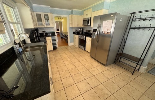 Balsam Grove House | Adventure Awaits: Trail-Ready Retreat with Hot Tub