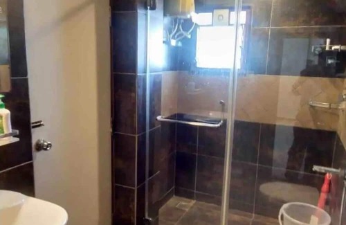 Besant Nagar Apartment | Comfortable Besant Nagar Retreat for Up to 6 Guests
