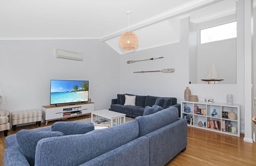 Marlo House | MOTS View - Mouth of the Snowy
