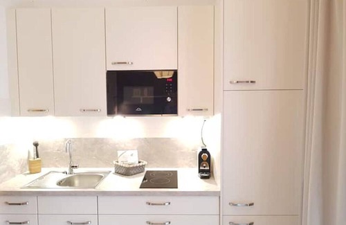 Velden am Worther See Apartment | Experience App. BERGE by TILLY with a Scenic Balcony