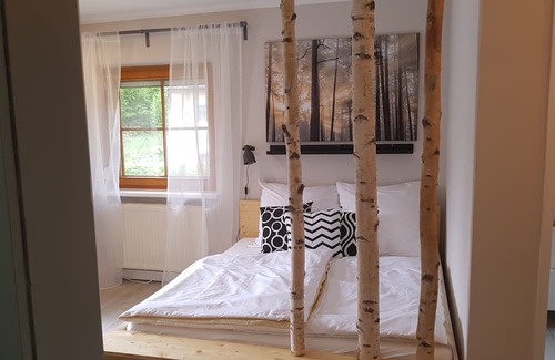 Velden am Worther See Apartment | Cozy Apartment with Roof Terrace - App. WALD by TILLY