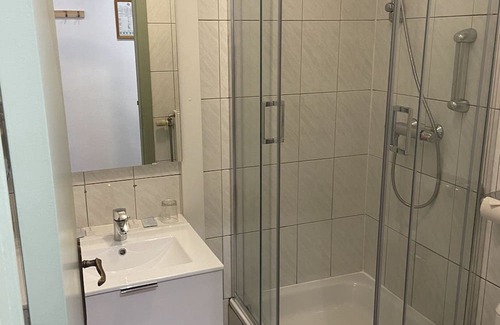 Zutendaal Hotel | Comfortable Stays at Hotel Monika: Family-Friendly Amenities