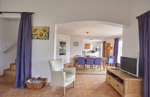 Vasles Villa | Villa with Wi-Fi, in natural surroundings