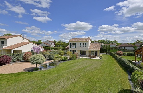 Vasles Villa | Villa with Wi-Fi, in natural surroundings