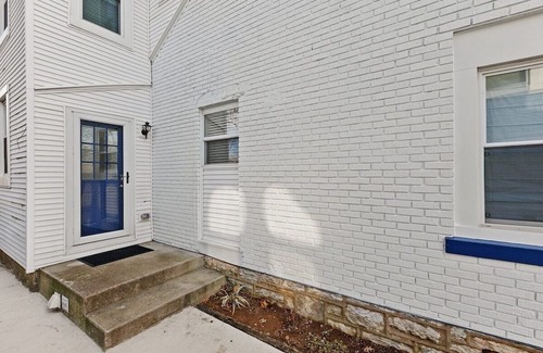 Lexington Apartment | Perfect 2-Bedroom Apartment in Lexington, KY - Pet Friendly!