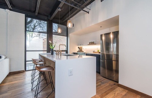 Downtown Apartment | Exceptional 2-Bedroom Apartment in Lexington, KY