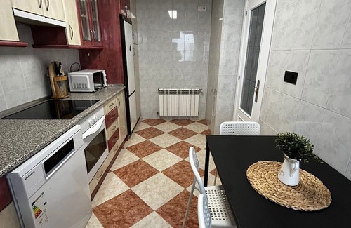 Burgos Apartment | ✨ El rincón de Paquito – Charm and comfort in the heart of Burgos