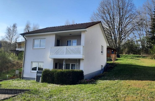 Losheim am See House | Vacation home Carina - Holiday home, shower, WC, 2 bedrooms