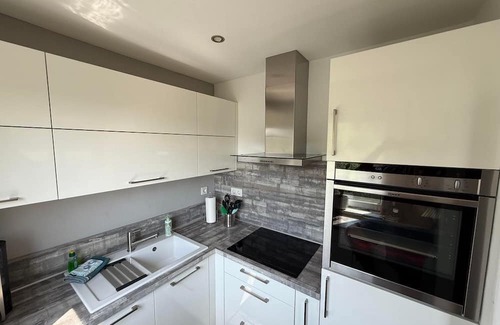 Losheim am See House | Vacation home Carina - Holiday home, shower, WC, 2 bedrooms