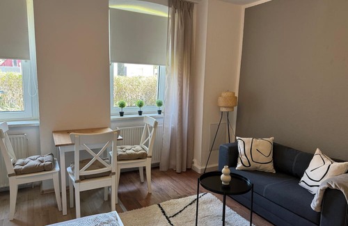 Ortslage Trotha Apartment | Simple apartment "Hannes" in Halle including parking space