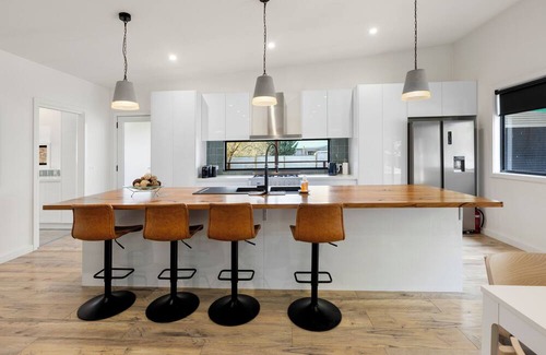 Bonnie Doon House | Hooked on Doon: 3 BR, 1.5 BA House in Bonnie Doon, Sleeps 9