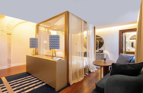 Belem Hotel | Lisbon Hotel | Heritage Suite | Steps from History & Art