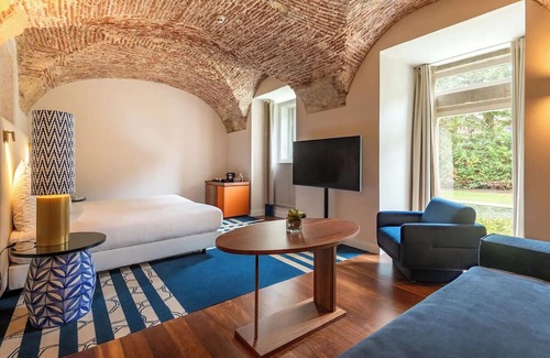 Belem Hotel | Lisbon Hotel | Heritage Suite | Steps from History & Art