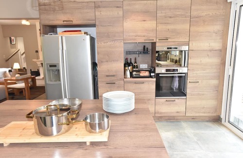 Buthiers Villa | L'Eden Roches, indoor pool, rocks, immersion in the Fontainebleau forest