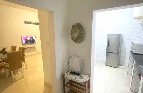 Luanda Apartment | House with private security and breakfast included 20 min. from Int. Airport.