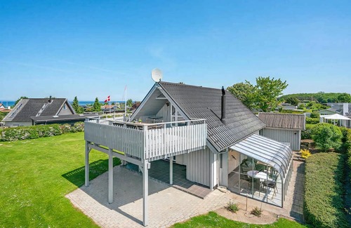 Skastrup Strand House | Perfect setting for a family holiday by sea