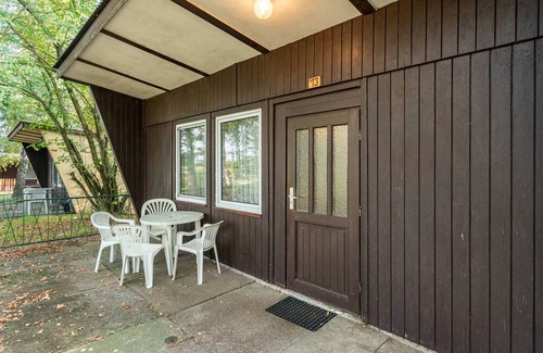 Kollm House | Bungalow '13 - Finnhütte' with Private Terrace and Shared Garden