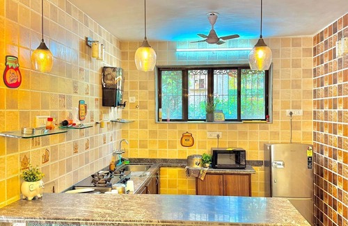 Kune N.m. Villa | The CELESTE VILLA: Elegant 3BHK Retreat ,Private Pool, Mountain view.