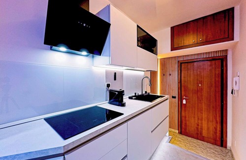 Suburbio VII Portuense Apartment | White Pearl Exclusive Apartment